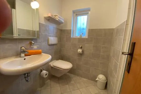Badezimmer Am Oland 19, hinten