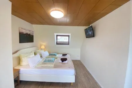 Schlafzimmer Am Oland 11, vorne