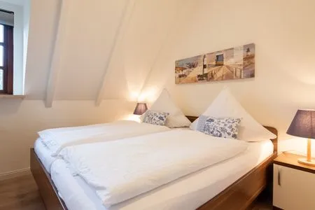 Schlafzimmer Haus Mittelstr. Whg. 3 OG links