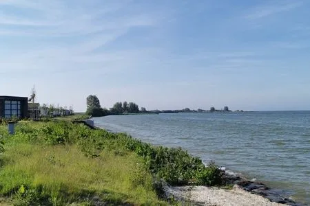 Enkhuizer Strand Chalet Aiwenore mit Zaun Haus Nr. 246 Enkhuizen / IJsselmeer - 