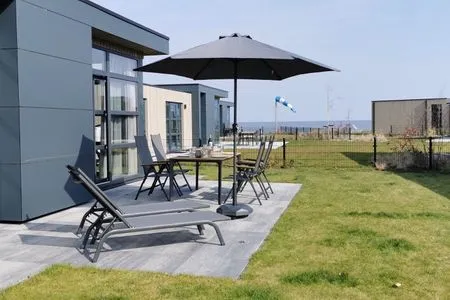 Enkhuizer Strand Chalet Aiwenore mit Zaun Haus Nr. 246 Enkhuizen / IJsselmeer - 