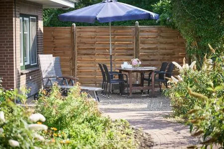 Terrasse Ferienwohnung Brise 5, mit SPIELSCHEUNE direkt am Wittensee