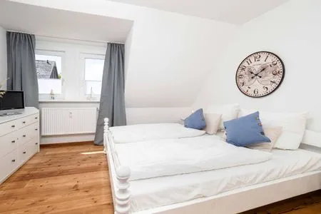 Schlafzimmer Haus Lotte, Wohnung 2