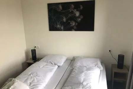 Enkhuizer Strand Chalet Hafenplätzchen mit Zaun Haus Nr. 244 Enkhuizen / IJsselmeer - 