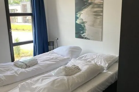 Enkhuizer Strand Chalet Strandpanorama Zweite Reihe mit Zaun Haus Nr. 203 Enkhuizen / IJsselmeer - 