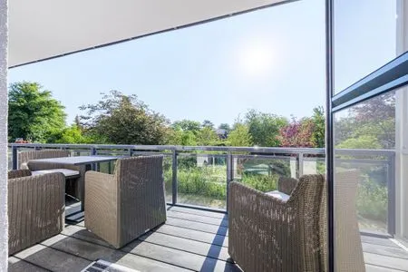 4 Ferienwohnung Achterndieck Ostseebad Wustrow ZweiWasser Alte Seefahrtschule Großzügiger Balkon  Achterndieck