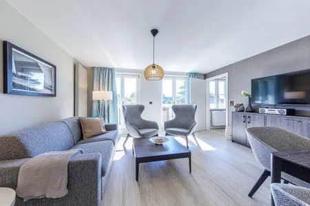 Ferienwohnung Strandräuber Ostseebad Wustrow ZweiWasser Alte Seefahrtschule Wohnzimmer  Strandräuber