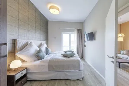4 Ferienwohnung Magelan Suite Ostseebad Wustrow ZweiWasser Alte Seefahrtschule Schlafzimmer  Magelan Suite