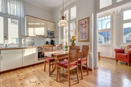 Küche / Küchenzeile Villa Ahlbeck, Whg. Warnemünde