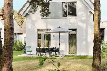 Hauptansicht Reethaus Loddinperle