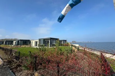 Enkhuizer Strand Chalet Meeresrauschen Erste Reihe mit Zaun Haus Nr. 249 Enkhuizen / IJsselmeer - 