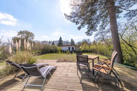 Ferienhaus Große Sommerliebe Waren ( Müritz) Blick in den Garten - scfhöner Blick ins Grüne  Große Sommerliebe