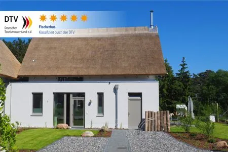 Fassade / Eingang Fischerhus Loddin