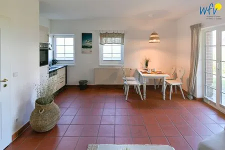 Wohnzimmer Ferienhaus am Gutspark Dranske Ferienwohnung Silbergras