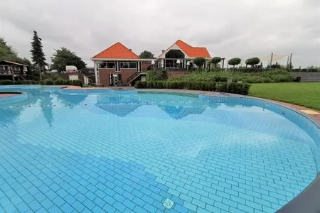 Marina Strandbad Chalet Inseltraum mit Zaun Nr. 83 Olburgen / Gelderland - 