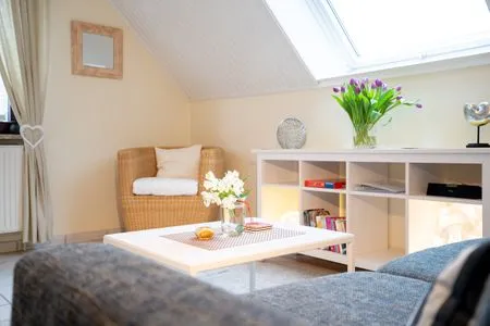 Wohnzimmer (HER16d) Ferienwohnung "Ankes Gästehaus 2"