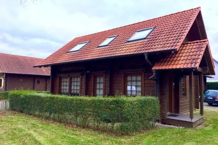 Hauptansicht Blockhaus James Cook - Meerblick