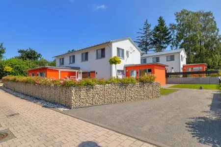 Hauptansicht Ferienhaus Sanddornweg ca.400m vom Meer mit 6 Schlafzimmern, Sauna und Kamin