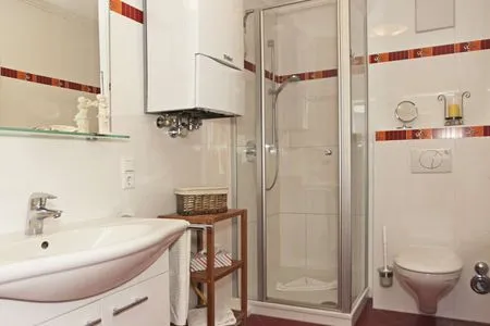 Badezimmer Strandhus Ferienwohnung 9