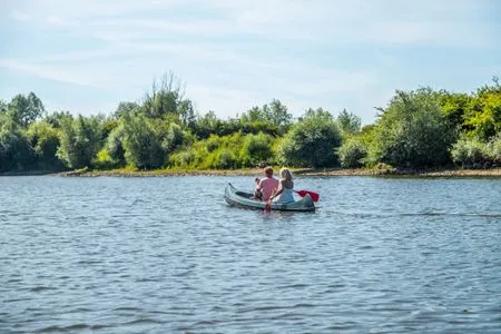 Marina Strandbad Chalet Inseltraum mit Zaun Nr. 83 Olburgen / Gelderland - 