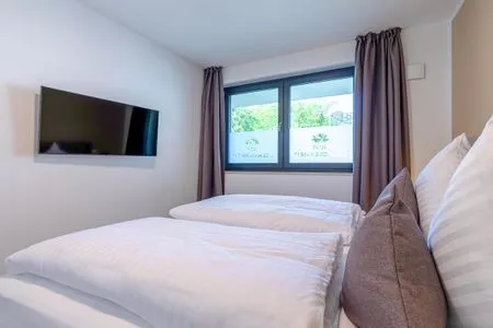 4 Schlafzimmer  Frau Hummel
