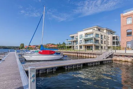 Ferienwohnung Nordlicht in Malchow alte Tuchfabrik direkt am Wasser  Nordlicht