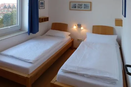 Schlafzimmer in der Ferienwohnung Therese 8 in Wittdün auf Amrum Haus *Therese* Ferienwohnung *Therese 8*