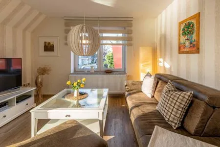 Ferienwohnung Kietz-Mole Waren (Müritz) - Wohnzimmer mit Müritz-Blick  Kietz-Mole