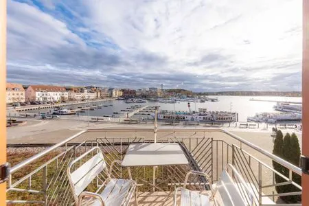 3 Ferienwohnung Yachthafenflair Waren (Müritz) -  maritime Aussichten  Yachthafenflair