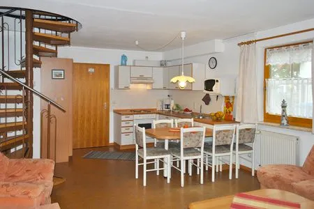  Hirtenstr. 1 E