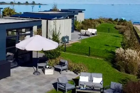 Enkhuizer Strand Chalet WolkeSieben mit Zaun Haus Nr. 202 Enkhuizen / IJsselmeer - 