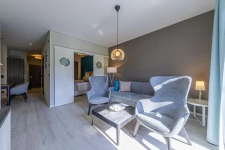 Ferienwohnung Wiesenkieker Ostseebad Wustrow - ZweiWasser Alte Seefahrtschule Wohnzimmer  Wiesenkieker