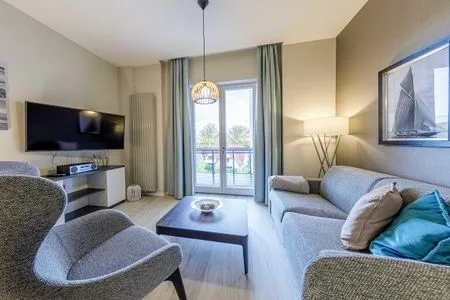 Ferienwohnung Boddenzeit Ostseebad Wustrow ZweiWasser Alte Seefahrtschule Wohnzimmer  Boddenzeit