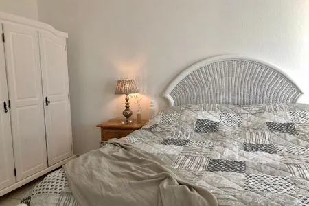 Schlafzimmer Krischan - Ruhige Ferienwohnung unweit vom Meer