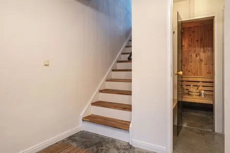 Flur unten mit privater Sauna Ostscheune am Mühlendamm