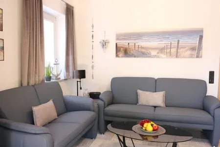 Wohnzimmer Kirchenweg 15b, EG