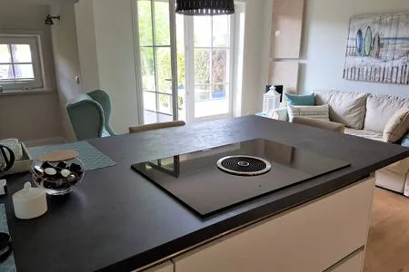 Küche / Küchenzeile Hus op de Wurth Ferienwohnung Deichblick