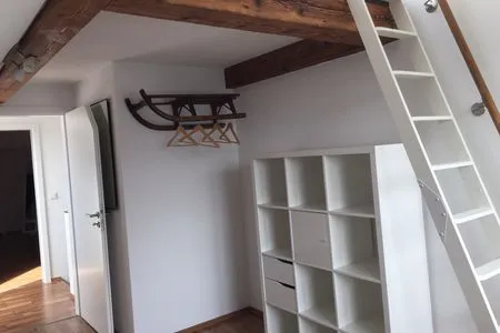 Schlafzimmer Apartment Gartenblick 7c mit überdachtem Balkon