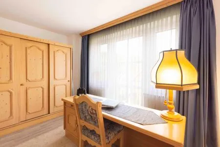 Wohnzimmer (OST29) Ferienwohnung "Komoran"