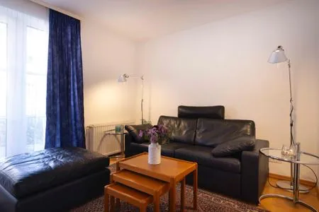 Wohnzimmer (OST35b) Ferienwohnung "Derndinger"