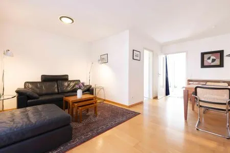 Wohnzimmer (OST35b) Ferienwohnung "Derndinger"