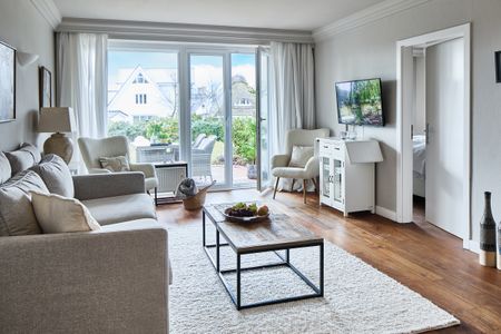  TECHTs  Apartmenthaus Sandburg