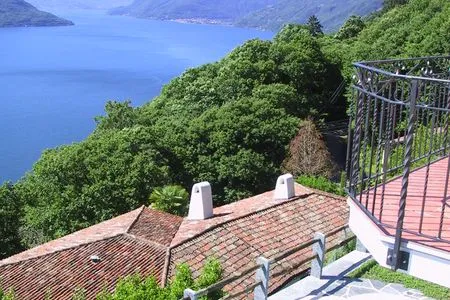  Villa Breu