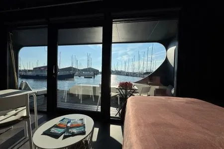  Wohnboot 'TinyFloat' in Andijk/IJsselmeer