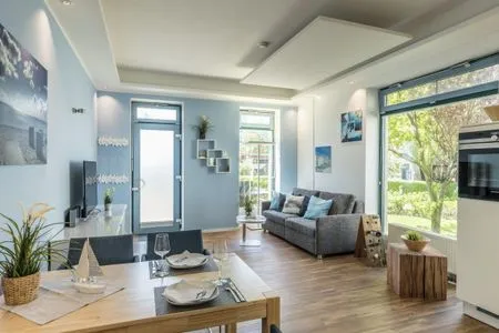 Strandburg "Azurblau" 01.c-intro Strandburg "Azurblau" 01.c