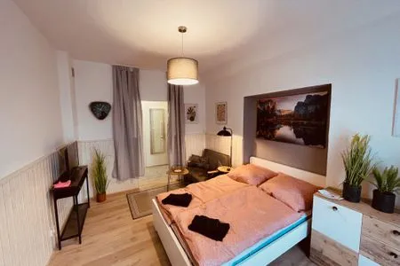 Schlafzimmer Handwerkerwohnung "Daniel" in Halle mit Stellplatz