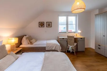 4 Einfamilienhaus Ostseenest Fuhlendorf mit Boxspringbett  Ostseenest
