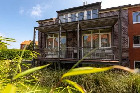 Fassade / Eingang Wohnung 14 Am Januspark