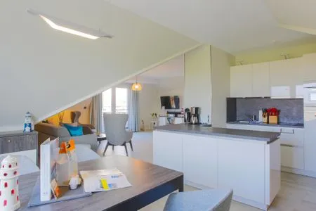 4 Ferienwohnung Meerblick Ostseebad Wustrow ZweiWasser Alte Seefahrtschule Küche und Essbereich  Meerblick