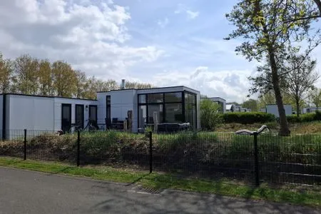 Breskens Chalet Herzklopfen mit Zaun Hausnr. B092 Breskens / Zeeland - 